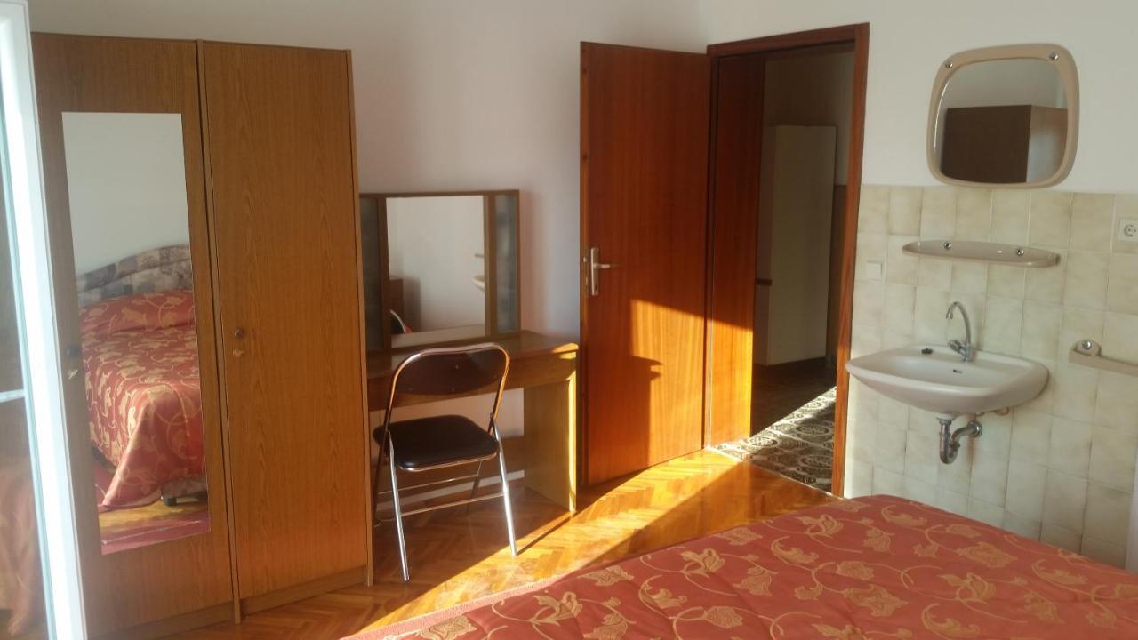 Beach Apartments Privlaka  Luaran gambar