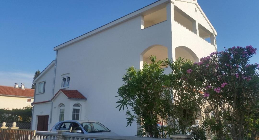 Beach Apartments Privlaka  Luaran gambar